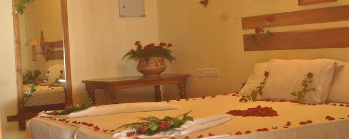 Palmleaves Beach Resort